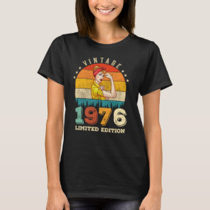 49 Year Old Bday 1976 Vintage 49th Birthday Women T-Shirt
