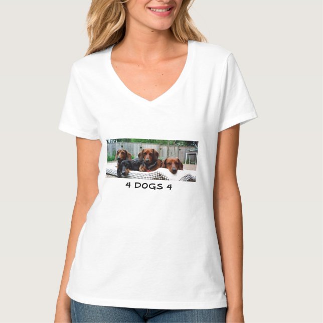 4 DOGS 4 T-Shirt (Front)