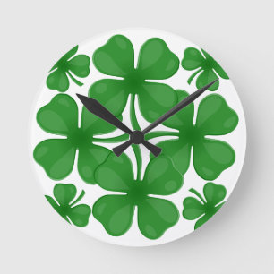 4 leaf clover round clock