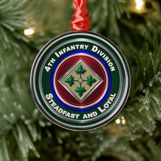 4th Infantry Division Keepsake Christmas Metal Tree Decoration (Tree)