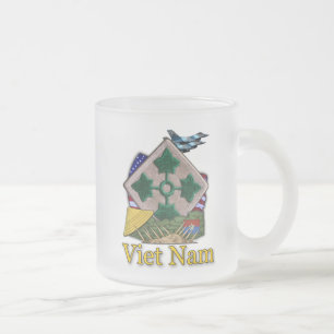 4th infantry division veterans vietnam frosty Mug