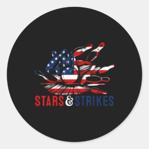 4th Of July Bowling Pun Retro Stars And Strikes Bo Classic Round Sticker