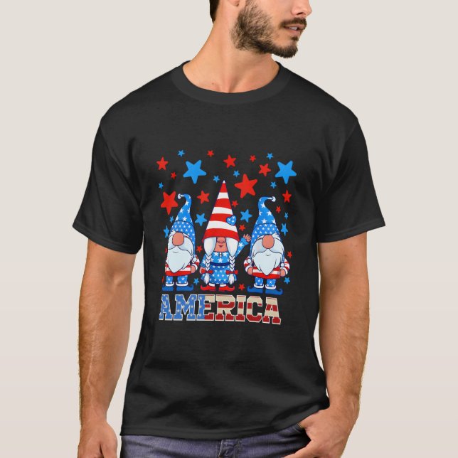 4Th Of July Gnomes Patriotic American Flag Gnome M T-Shirt (Front)