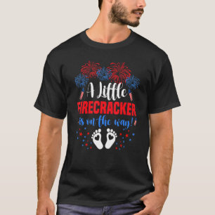 4th Of July Pregnancy Announcemen  Baby Firecracke T-Shirt