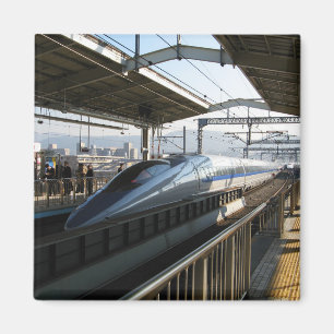 500 Series Shinkansen 新幹線 Bullet Train Magnet