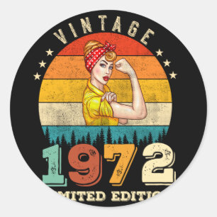 50 Year Old 1972 Vintage 50th Birthday Gifts women Classic Round Sticker