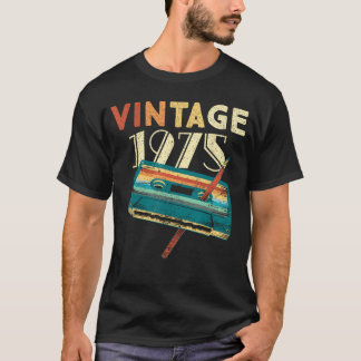50 Years Old Gifts Vintage 1975 Music Cassette 50t T-Shirt