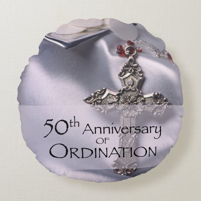 50th Custom Name Ordination Anniversary Chalice Round Cushion (Front)