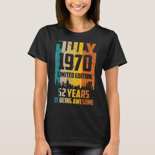 52nd Birthday 52 Years Awesome Since July 1970 Vin T-Shirt