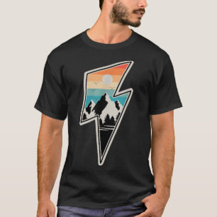 56lA Vintage Mountain Adventure Hiking Camping Lif T-Shirt