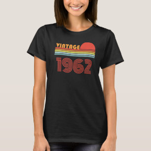 59 Year Old Day Of Birth Vintage Retro Sunset Born T-Shirt