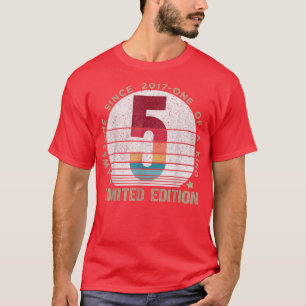 5 Year Old Vintage 2017 Retro Limited Edition 5th T-Shirt