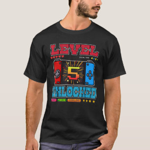 5 Years Old Video Gamer Birthay Level Unlocked  Fa T-Shirt