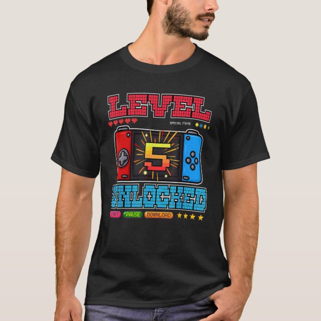 5 Years Old Video Gamer Birthay Level Unlocked  Fa T-Shirt (Front)