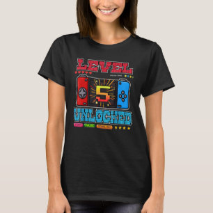 5 Years Old Video Gamer Birthay Level Unlocked Fa T-Shirt