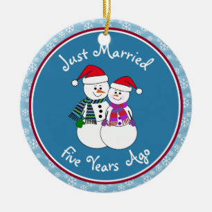5th Anniversary Gift Fun Snow Couple Christmas Ceramic Tree Decoration