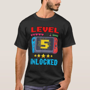 5th Birthday Boy Level 5 Unlocked Video Gamer Birt T-Shirt