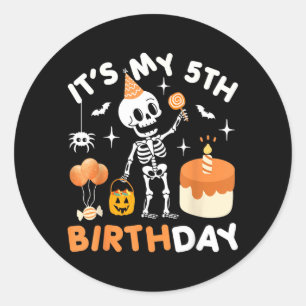 5th Birthday-Funny Halloween Skeleton 5th Bday Classic Round Sticker