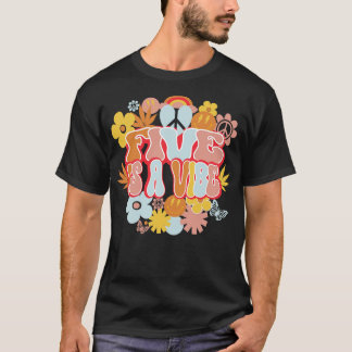 5th Birthday Retro Shirt Five is a Vibe 5 Year Old