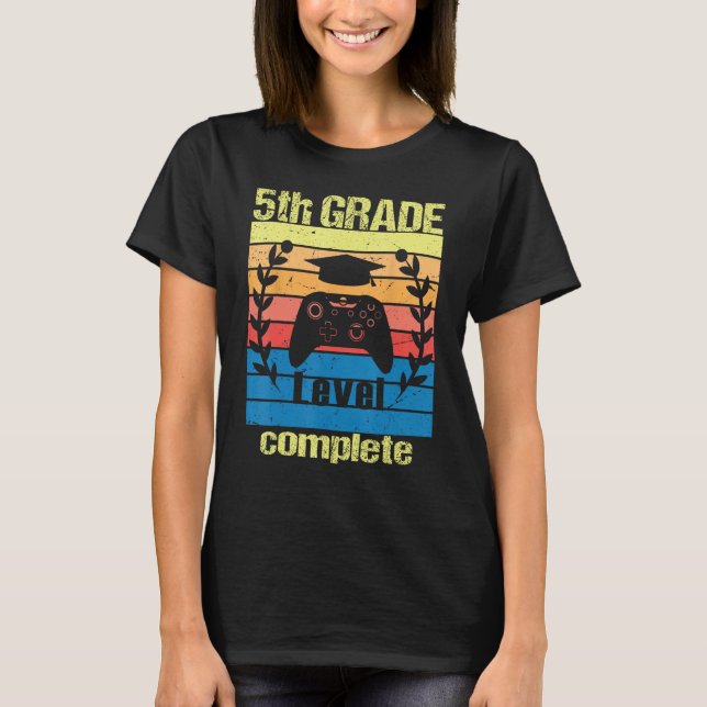 5th Grade level complete Retro Graduation Video Ga T-Shirt (Front)