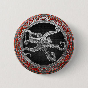 [600] Sacred Silver Octopus in Defensive Posture 6 Cm Round Badge