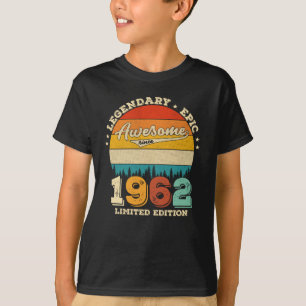 60 Year Old Awesome Since 1962 60th Birthday Gift T-Shirt