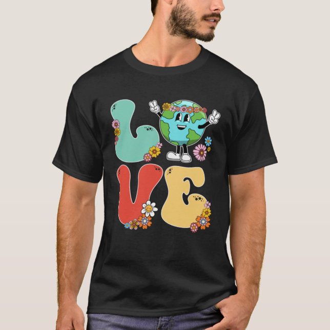 60s 70s Retro Love World Earth Day 2023 Teacher Sc T-Shirt (Front)