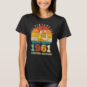 61 Year Old Women Bday 1961 Vintage 61st Birthday T-Shirt