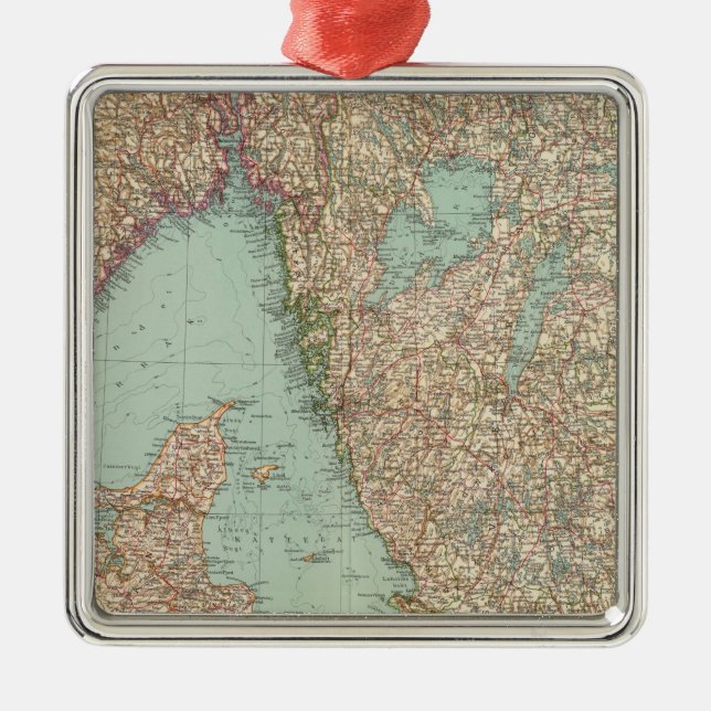 6364 Sweden, southern Norway Metal Tree Decoration (Front)