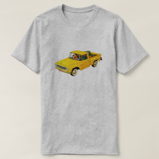63 international harvester 900 T-Shirt
