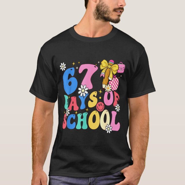 67 Days Of School Coquette Bow Students Teachers 1 T-Shirt (Front)