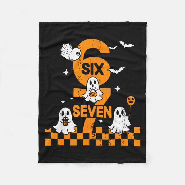 67 Six Seven Meme 6 7 Couple Matching Halloween Co Fleece Blanket (Front)