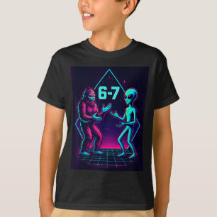 67 Six Seven Meme Funny Bigfoot Alien Sasquatch Uf T-Shirt
