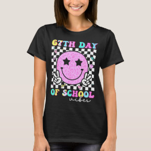 67th Day Of School Vibes Smile Face 67 Six Seven M T-Shirt