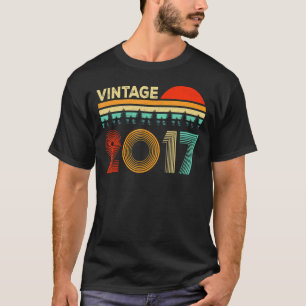 6 Years Old Vintage 2017 6th Birthday Retro T-Shirt