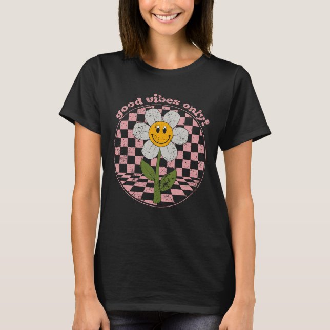 70's Retro Daisy | Good Vibes Only T-Shirt (Front)