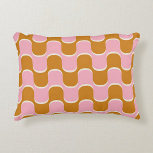 70s retro vintage wavy pattern in gold and pinkwav decorative cushion