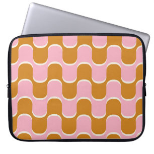 70s retro vintage wavy pattern in gold and pinkwav laptop sleeve