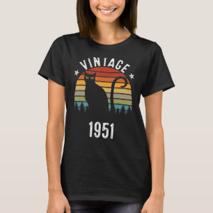 71st birthday Vintage 1951 71 Years Old T-Shirt