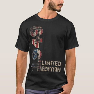 77Th Birthday Men Vintage Born 1949 Turning 77 T-Shirt