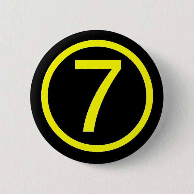 7 - number seven 6 cm round badge (Front)
