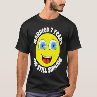 7th Wedding Anniversary  Smiling Happy Face Husban T-Shirt