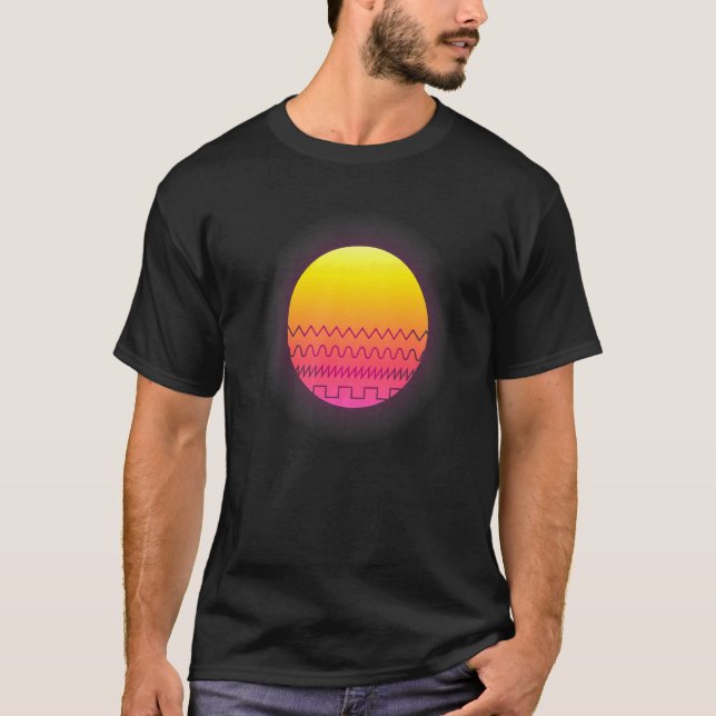 80s Retro Sunset Synthesizer  Synthwave Waveform   T-Shirt (Front)