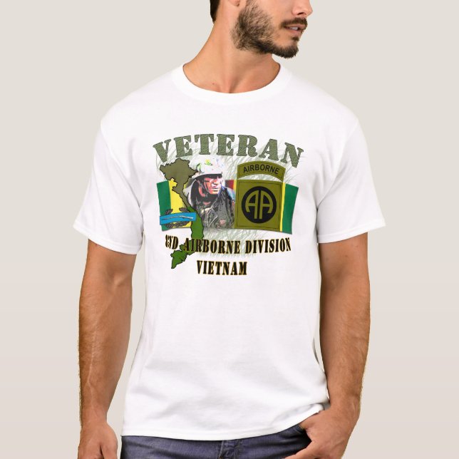 82nd Airborne Div-Vietnam (w/CIB) T-Shirt (Front)