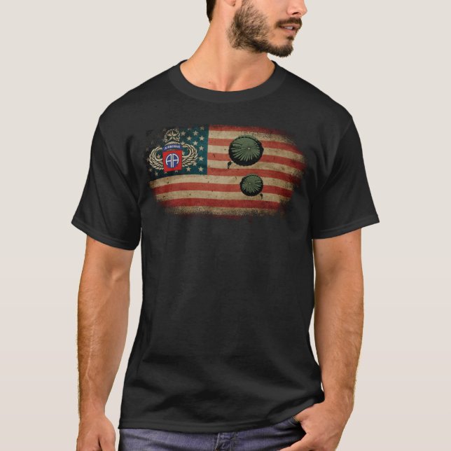 82nd Army Airborne Division Flag Tshirt, Veterans  T-Shirt (Front)