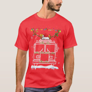 88dr Firetruck Christmas Light Merry Xmas Firefigh T-Shirt