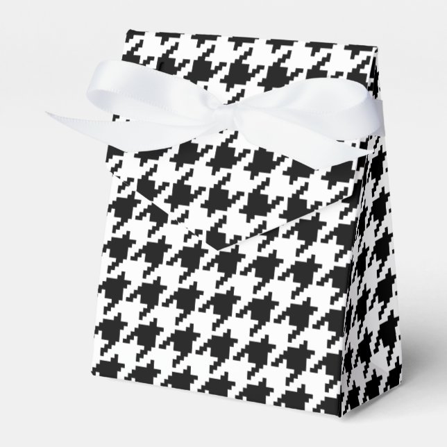 8 Bit Pixel Houndstooth Check Pattern Favour Box (Front Side)