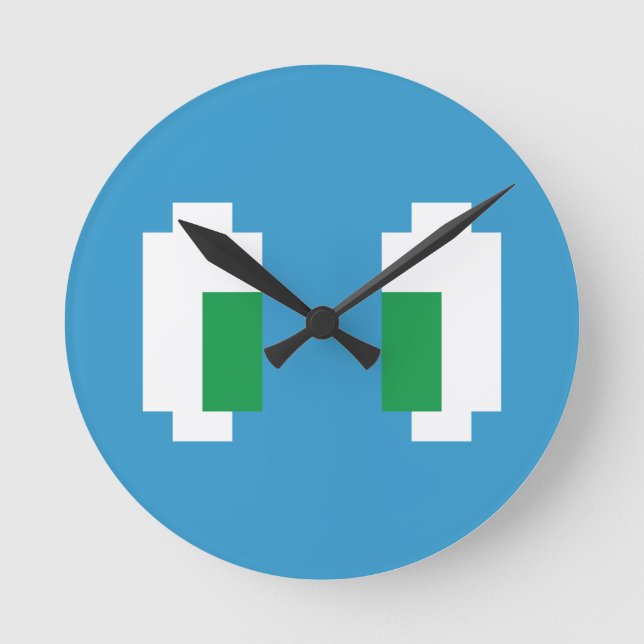 8 Bit Pixel Manga Green Eyes Round Clock (Front)