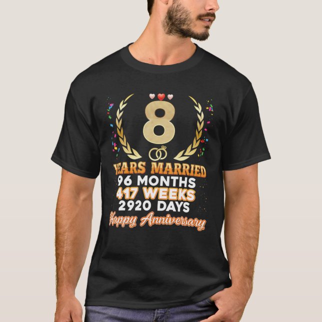 8 Years Married Happy 8Th Wedding Anniversary Coup T-Shirt (Front)
