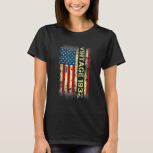 90 Year Old Vintage 1932 American Flag 90th Birth T-Shirt